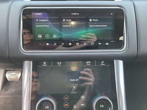 Used 2019 Land Rover Range Rover Sport HSE Dynamic image 9