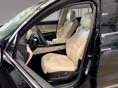 Used 2024 Genesis GV70 2.5T AWD/4WD image 22