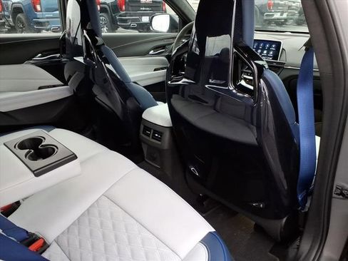 New 2025 Cadillac CT4 V Blackwing w/ Petit Pataud Special Edition image 24