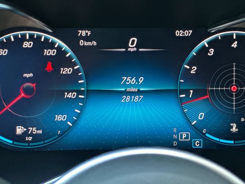 Certified 2022 Mercedes-Benz GLC 300 image 29