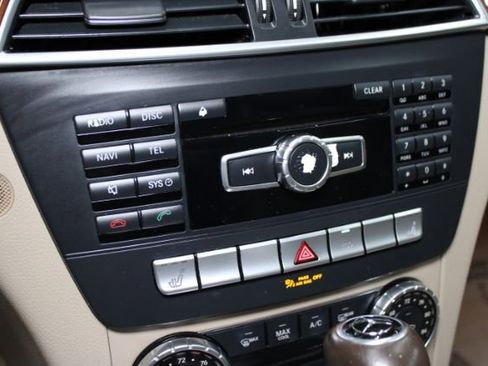 Used 2014 Mercedes-Benz C 300 4MATIC Sedan image 16
