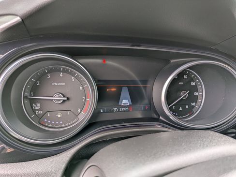 Certified 2022 Buick Encore GX Preferred FWD image 10