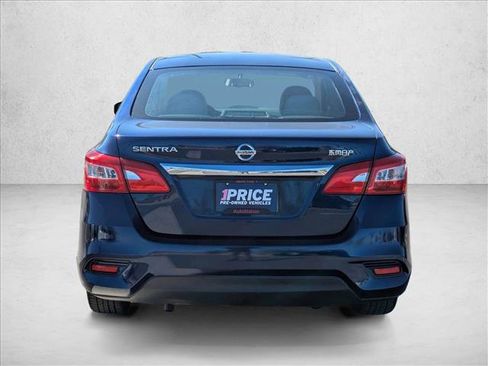 Used 2017 Nissan Sentra S image 6