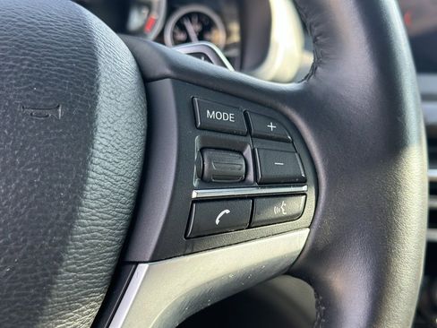 Used 2018 BMW X5 xDrive40e w/ M Sport Package image 32