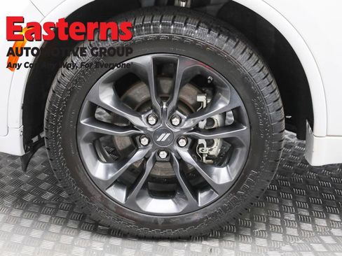 Used 2022 Dodge Durango GT w/ Blacktop Package image 32