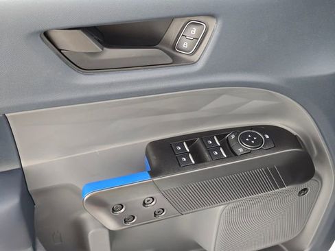 New 2025 Ford Maverick Lobo image 25