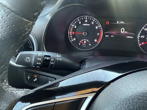 Used 2023 Kia Forte GT-Line image 29