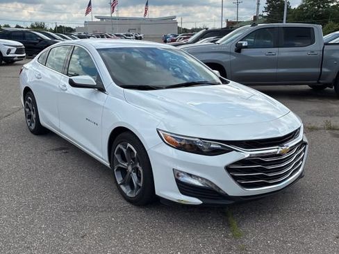 Used 2023 Chevrolet Malibu LT FWD image 4