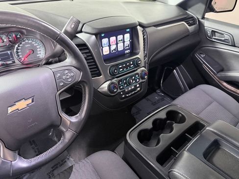 Used 2019 Chevrolet Tahoe LS AWD/4WD image 17