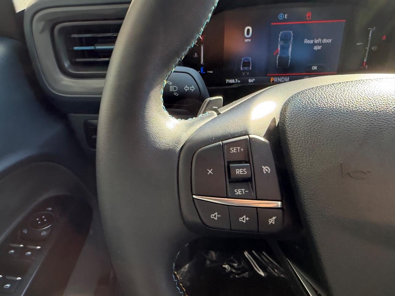 Certified 2025 Ford Maverick Lobo AWD/4WD image 13