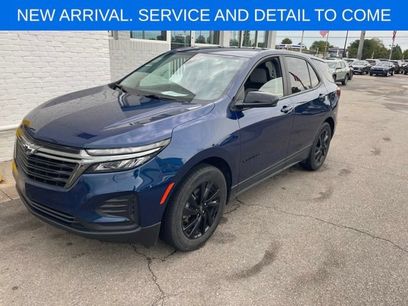 Used 2023 Chevrolet Equinox LS w/ LS Convenience Package