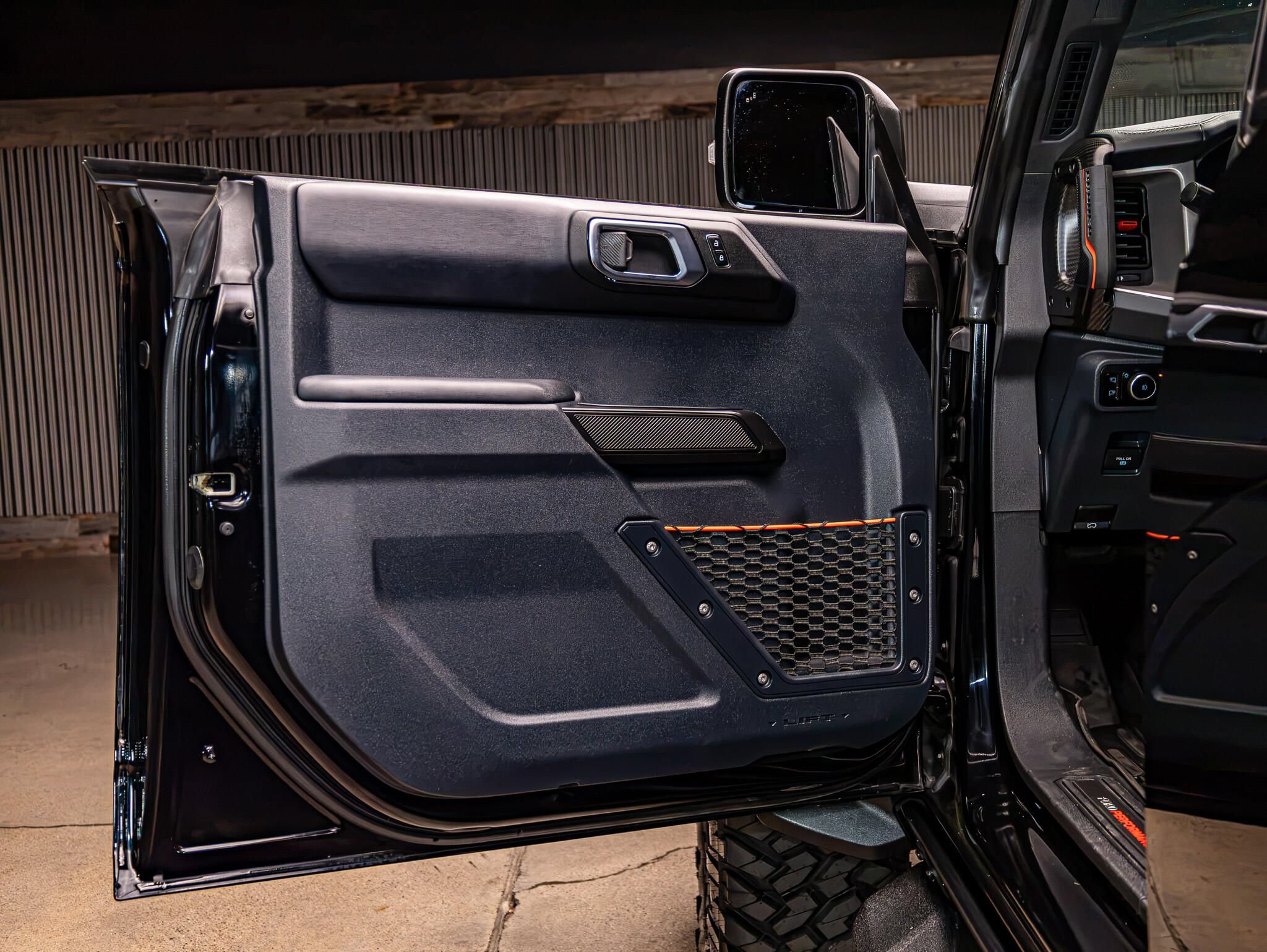 Used 2023 Ford Bronco Raptor AWD/4WD image 31