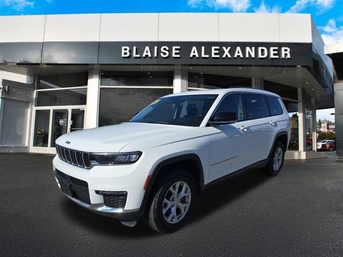 Used 2023 Jeep Grand Cherokee L Limited image 8