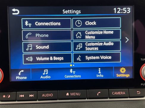 Used 2025 Nissan Sentra SV FWD image 59