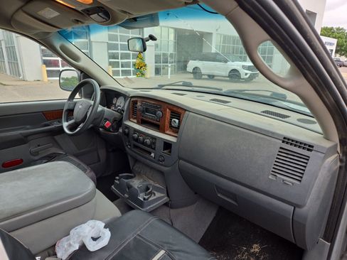 Used 2006 Dodge Ram 1500 Truck SLT w/ TRX4 Group AWD/4WD image 10