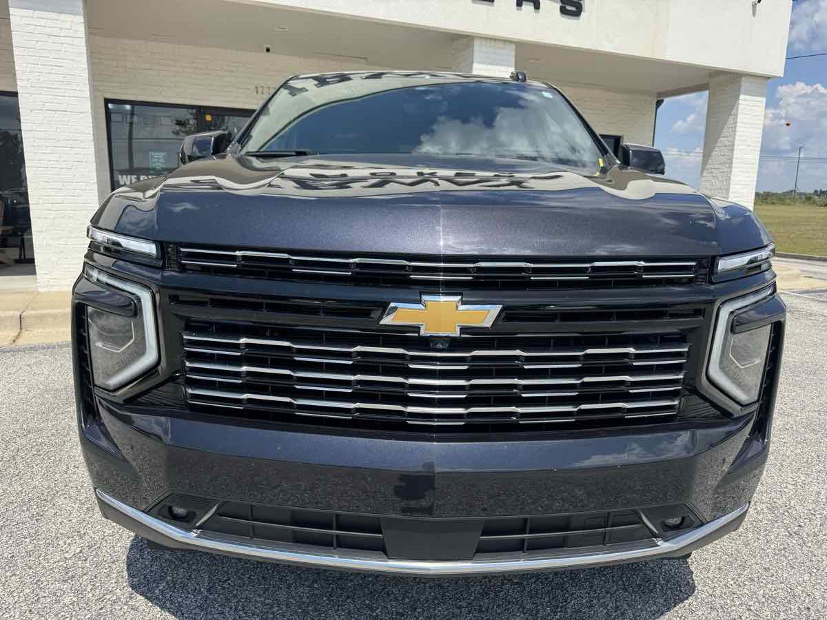 Used 2026 Chevrolet Suburban High Country RWD image 41