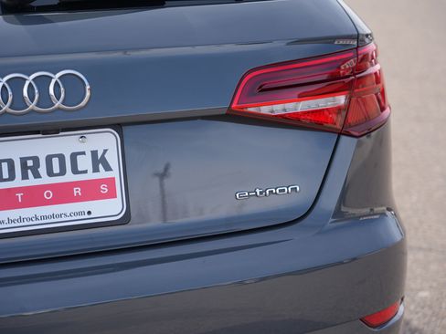 Used 2017 Audi A3 e-tron Premium w/ Sport Package image 10