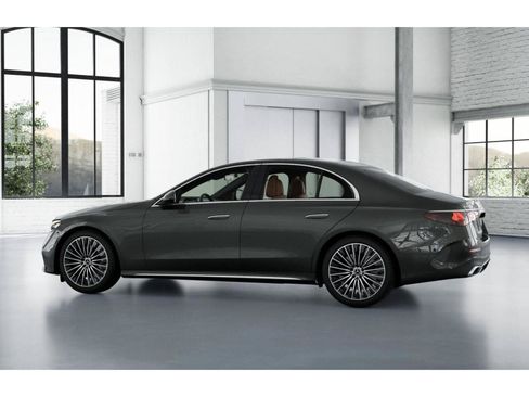 New 2027 Mercedes-Benz E 450 4MATIC Sedan image 32