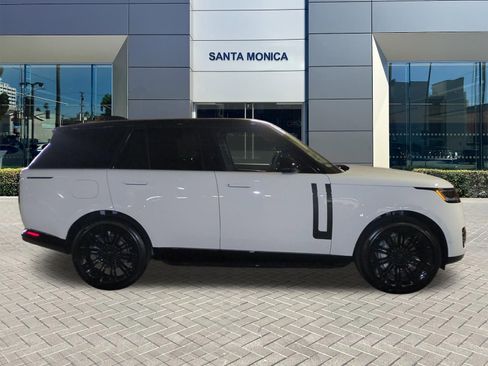 New 2026 Land Rover Range Rover SE AWD/4WD image 6