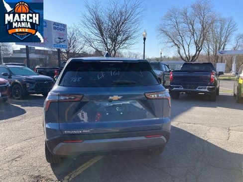 New 2026 Chevrolet Equinox LT image 6