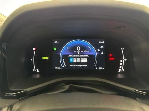 Used 2025 Toyota Camry LE w/ Convenience Package AWD/4WD image 18