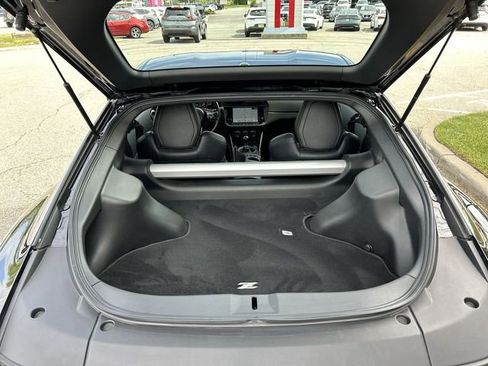 Certified 2024 Nissan Z Performance w/ Floor Mat Package RWD image 22