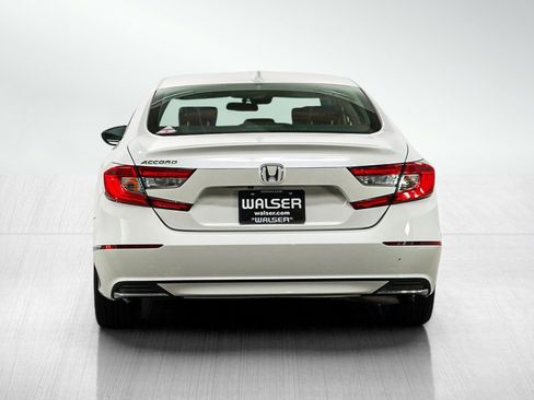Used 2020 Honda Accord EX image 4