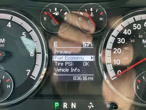 Used 2012 RAM 1500 Big Horn image 23