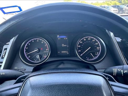 Used 2024 Toyota Camry SE FWD image 13