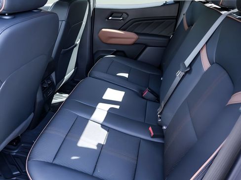 New 2026 GMC Canyon AT4 AWD/4WD image 22