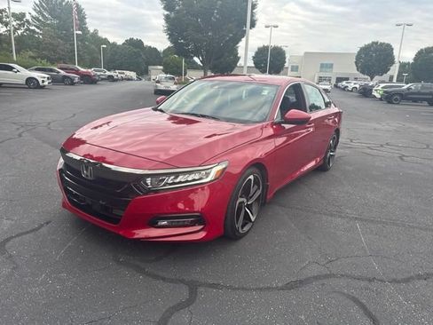 Used 2020 Honda Accord Sport image 9