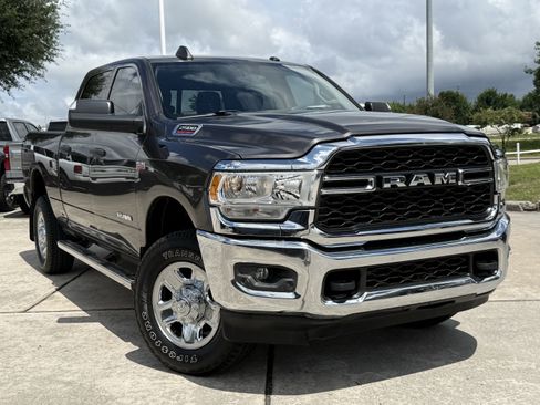 Used 2019 RAM 2500 Tradesman AWD/4WD image 2