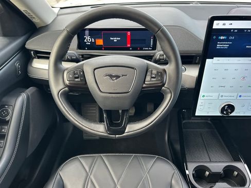 Certified 2022 Ford Mustang Mach-E Select image 15