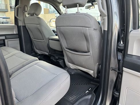 Used 2019 Ford F150 XLT image 30