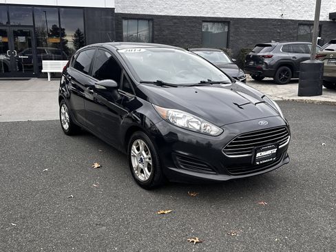 Used 2014 Ford Fiesta SE image 13