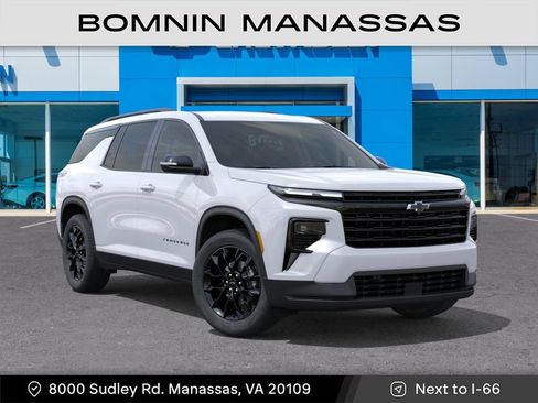 New 2026 Chevrolet Traverse LT w/ Midnight/Sport Edition AWD/4WD image 8