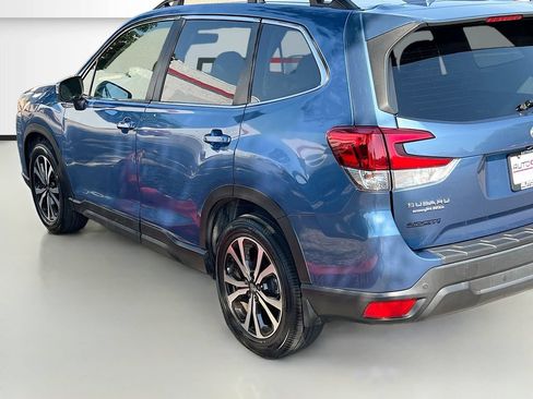 Used 2022 Subaru Forester Limited w/ Popular Package #2 AWD/4WD image 5