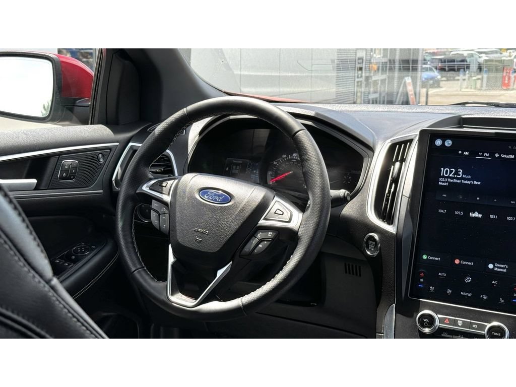 Used 2024 Ford Edge ST w/ Equipment Group 401A AWD/4WD image 14