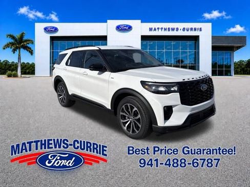 New 2026 Ford Explorer ST-Line RWD image 1