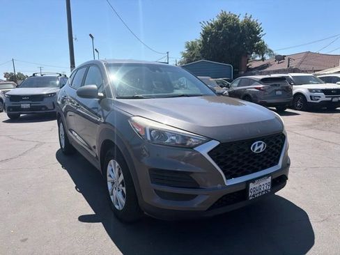 Used 2020 Hyundai Tucson SE AWD/4WD image 3