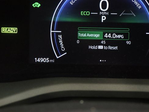 Certified 2025 Toyota Camry LE image 40