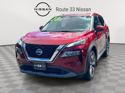 Used 2023 Nissan Rogue SV w/ SV Premium B Package AWD/4WD image 2