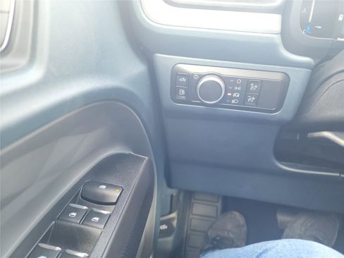 New 2026 Ford Maverick XL image 30