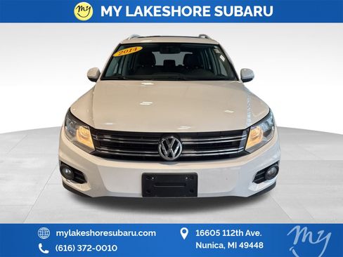 Used 2014 Volkswagen Tiguan SEL image 2