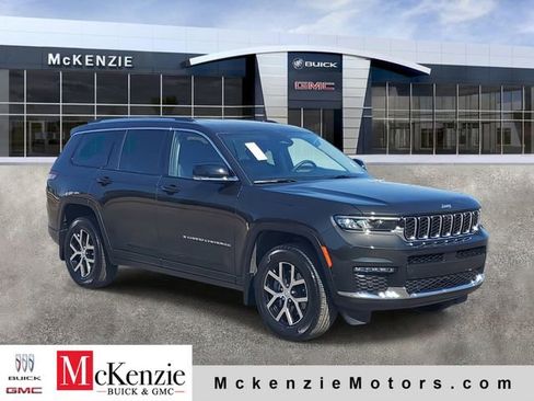 Used 2023 Jeep Grand Cherokee L Limited w/ Luxury Tech Group II image 1