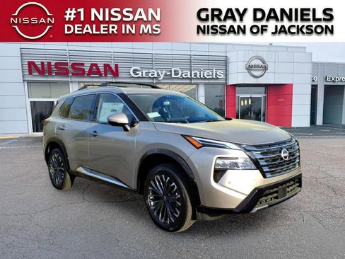 New 2026 Nissan Rogue Platinum image 1