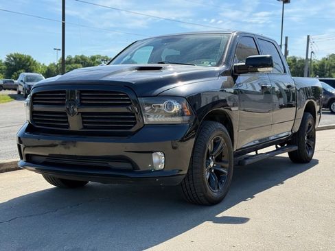 Used 2016 RAM 1500 Sport w/ Convenience Group AWD/4WD image 2
