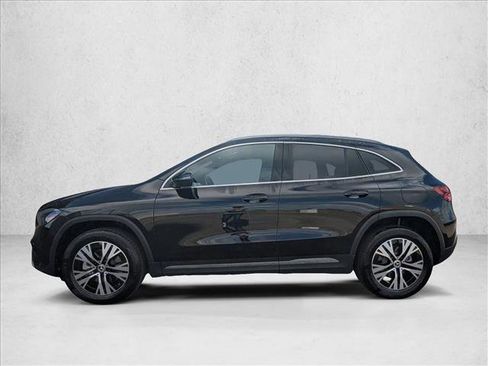 Used 2025 Mercedes-Benz GLA 250 image 8