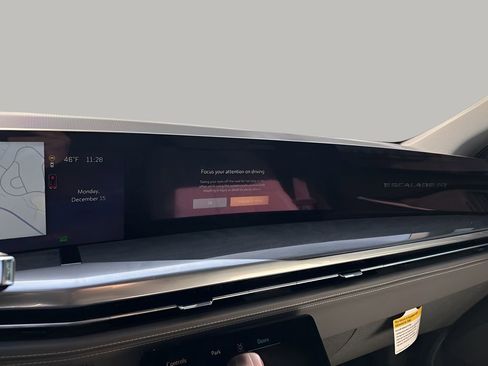 New 2026 Cadillac Escalade IQ Luxury 1 image 34