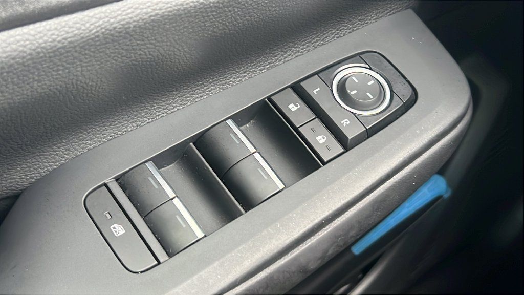 Certified 2024 Toyota Prius Prime FWD image 19